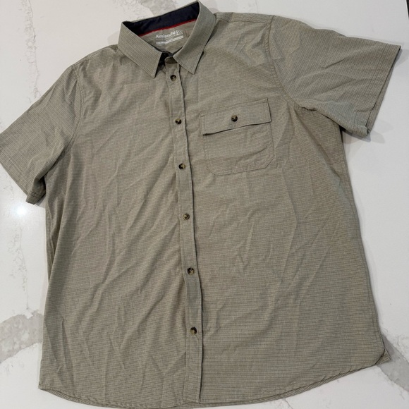 Avalanche Casual Short Sleeve Button Up Mens XL Beige Outdoors Gorpcore Hiking - Picture 2 of 5